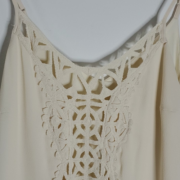 Dress - Picture 2 of 6